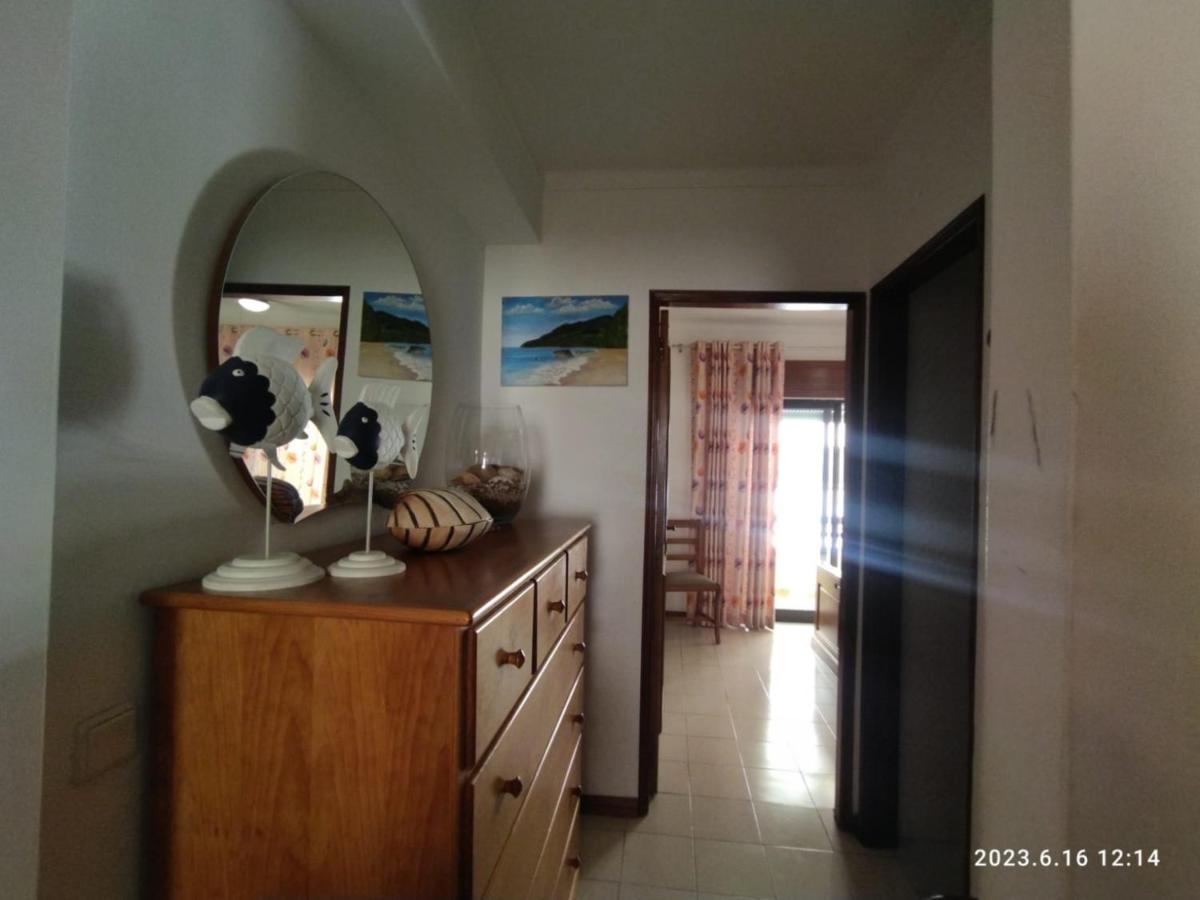 Cozy Apartment In Quarteira Exterior photo