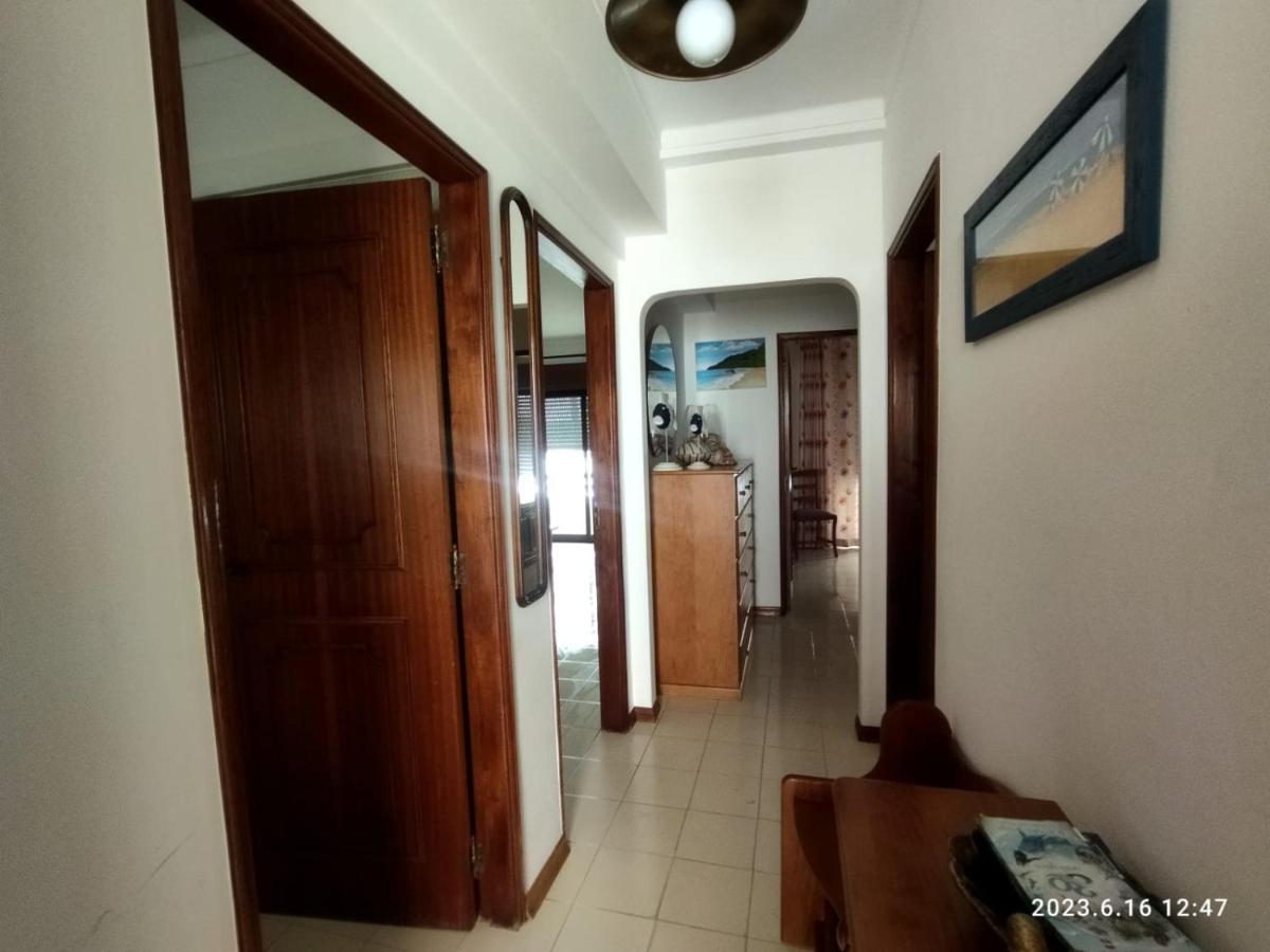 Cozy Apartment In Quarteira Exterior photo
