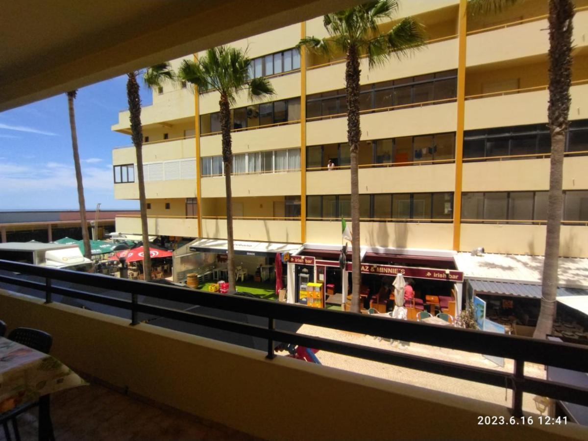 Cozy Apartment In Quarteira Exterior photo