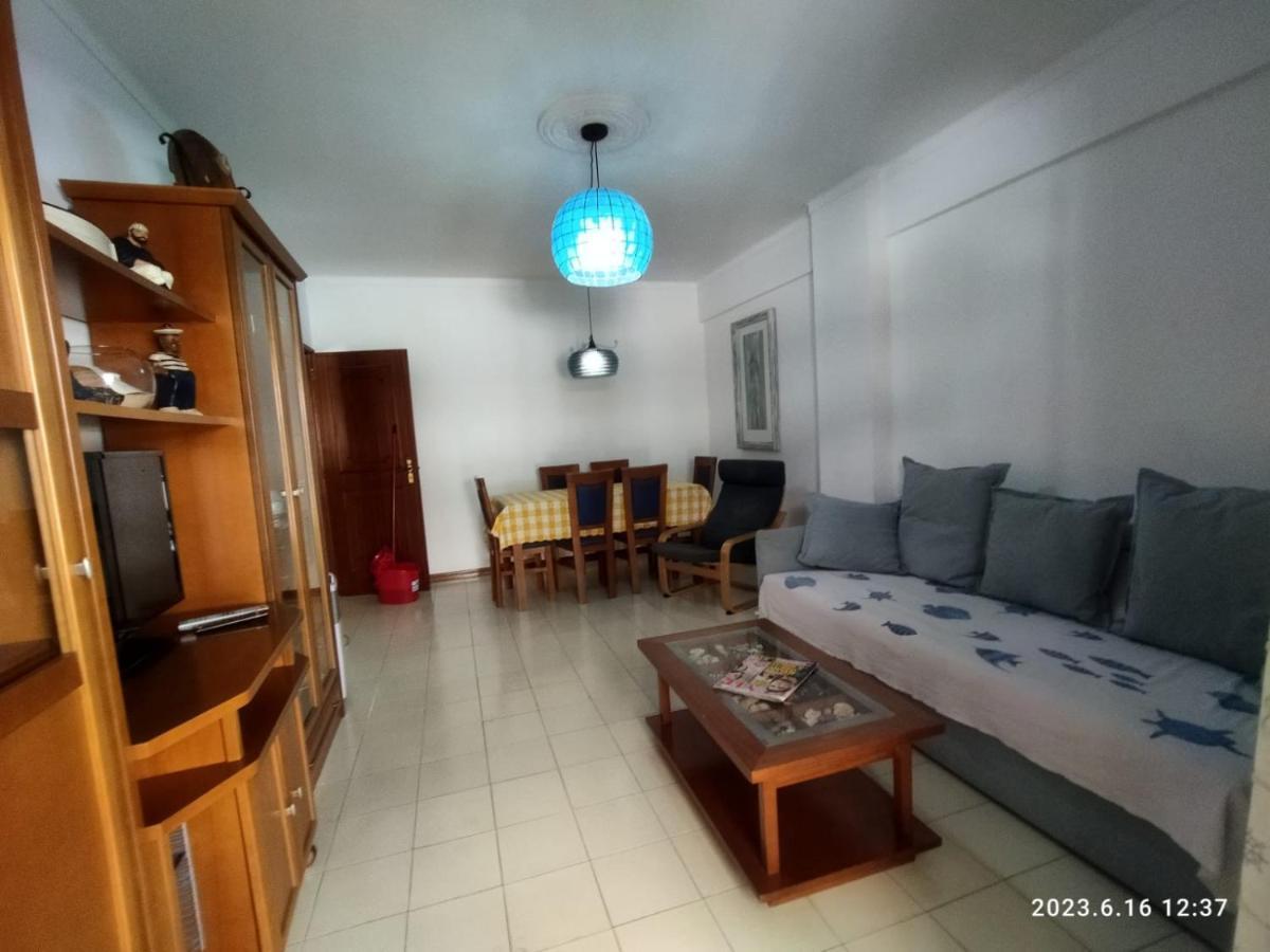 Cozy Apartment In Quarteira Exterior photo